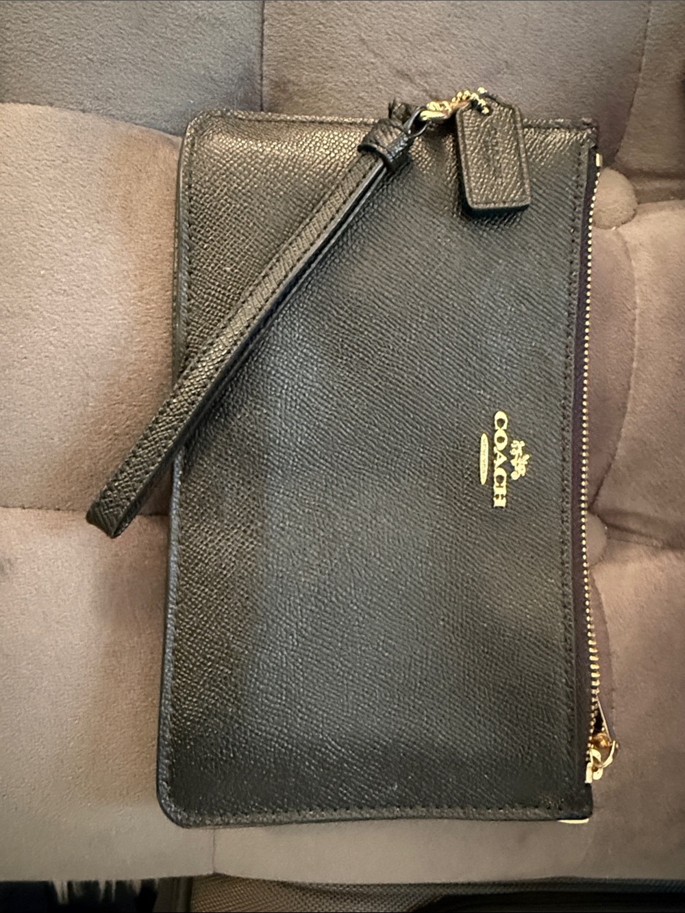 Coach Black Leather Women’s Wristlet with Gold Logo